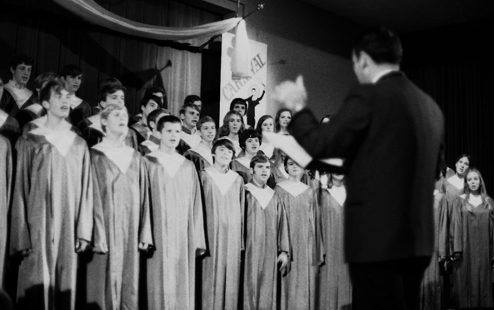1970 Class of 72 choir